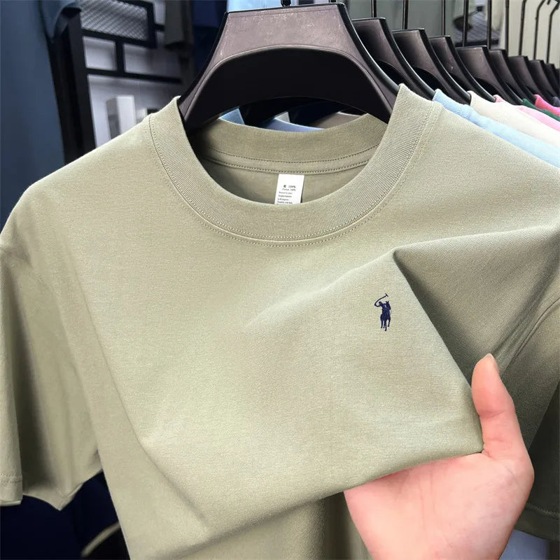 Lässiges T-Shirt