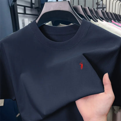 Lässiges T-Shirt